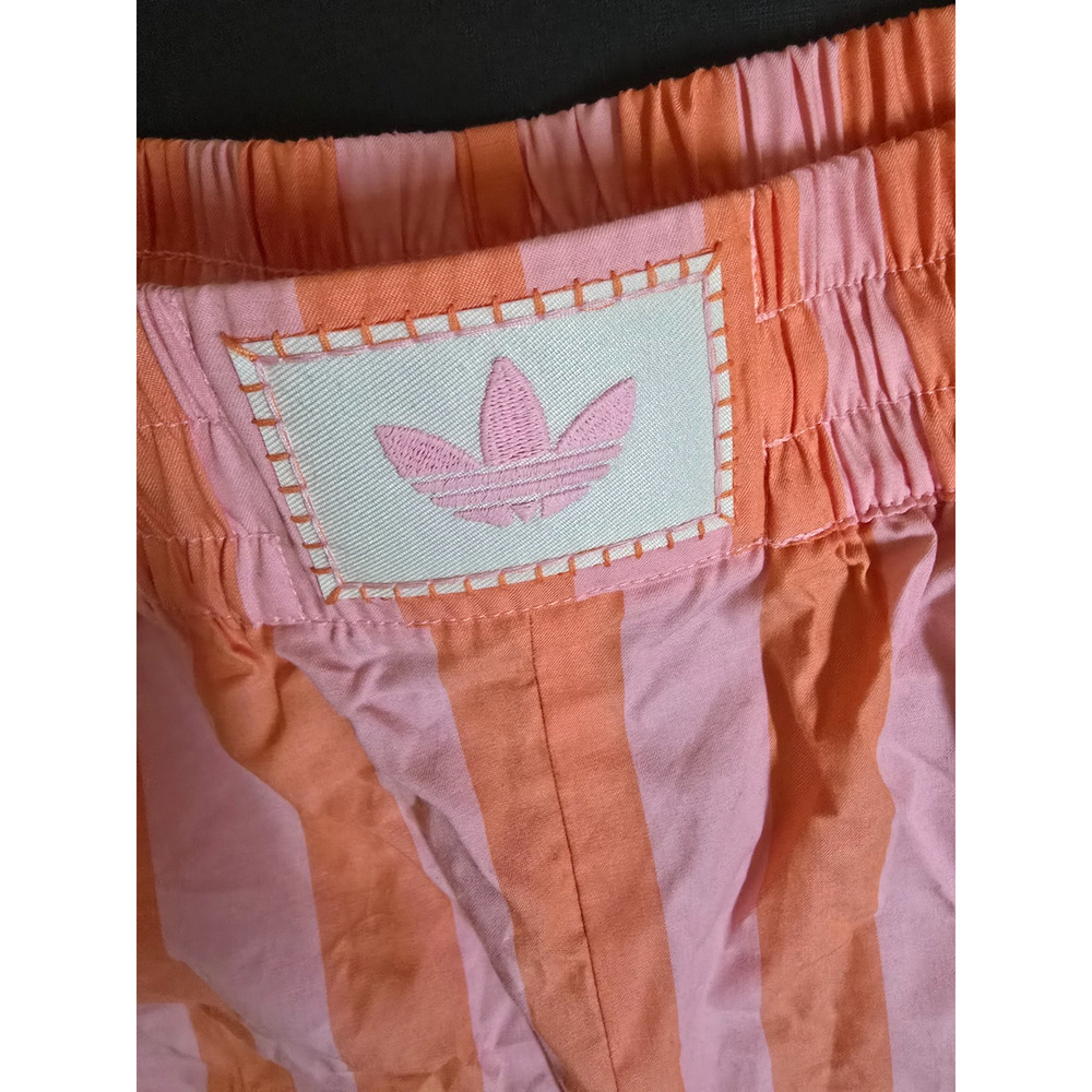 Adidas Originals Resort Shorts Womens Medium Pink Orange Striped Trefoil NWT NEW - Picture 2 of 6